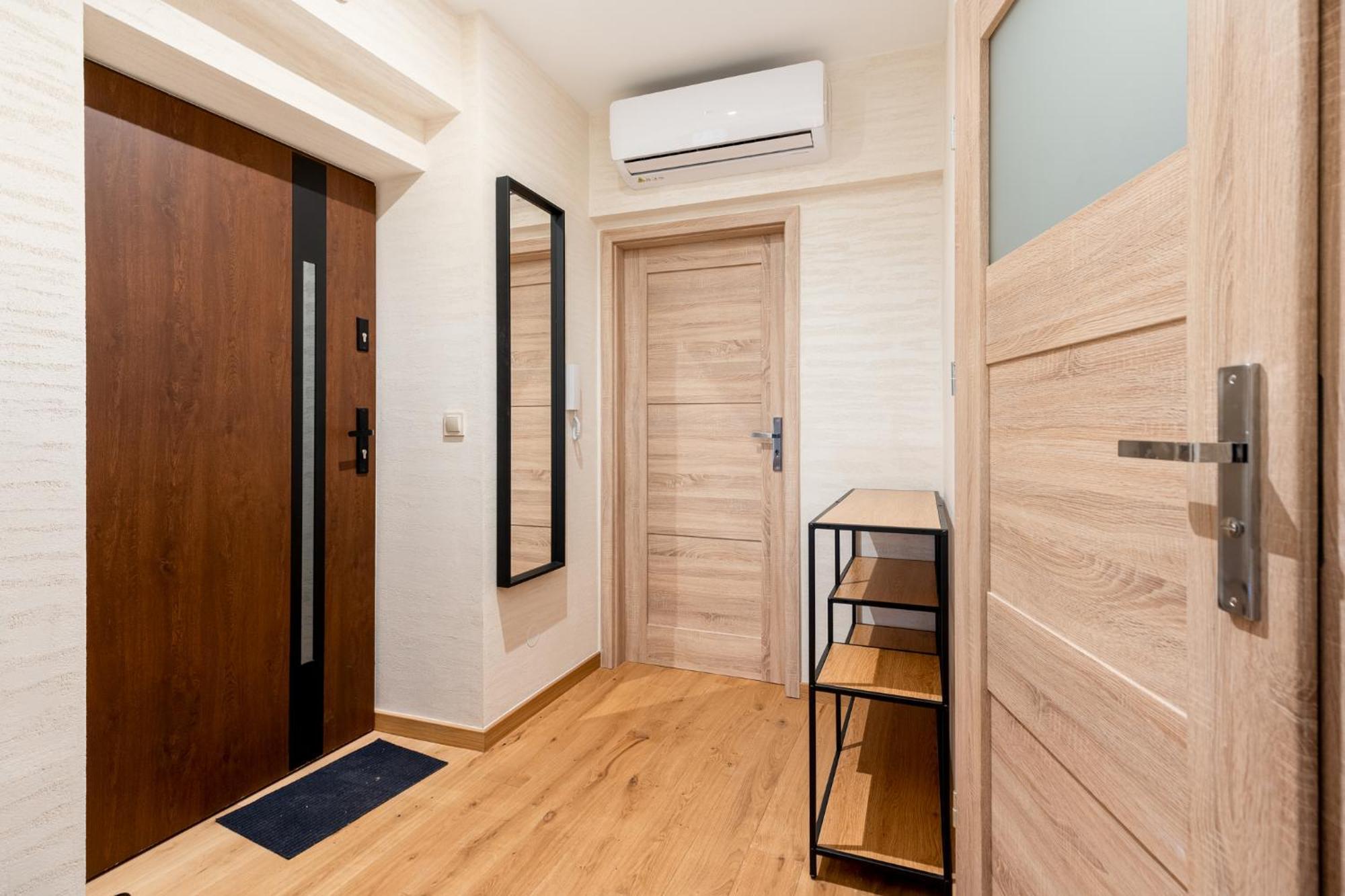 Revesen Premium Apartments Krakow Exterior photo