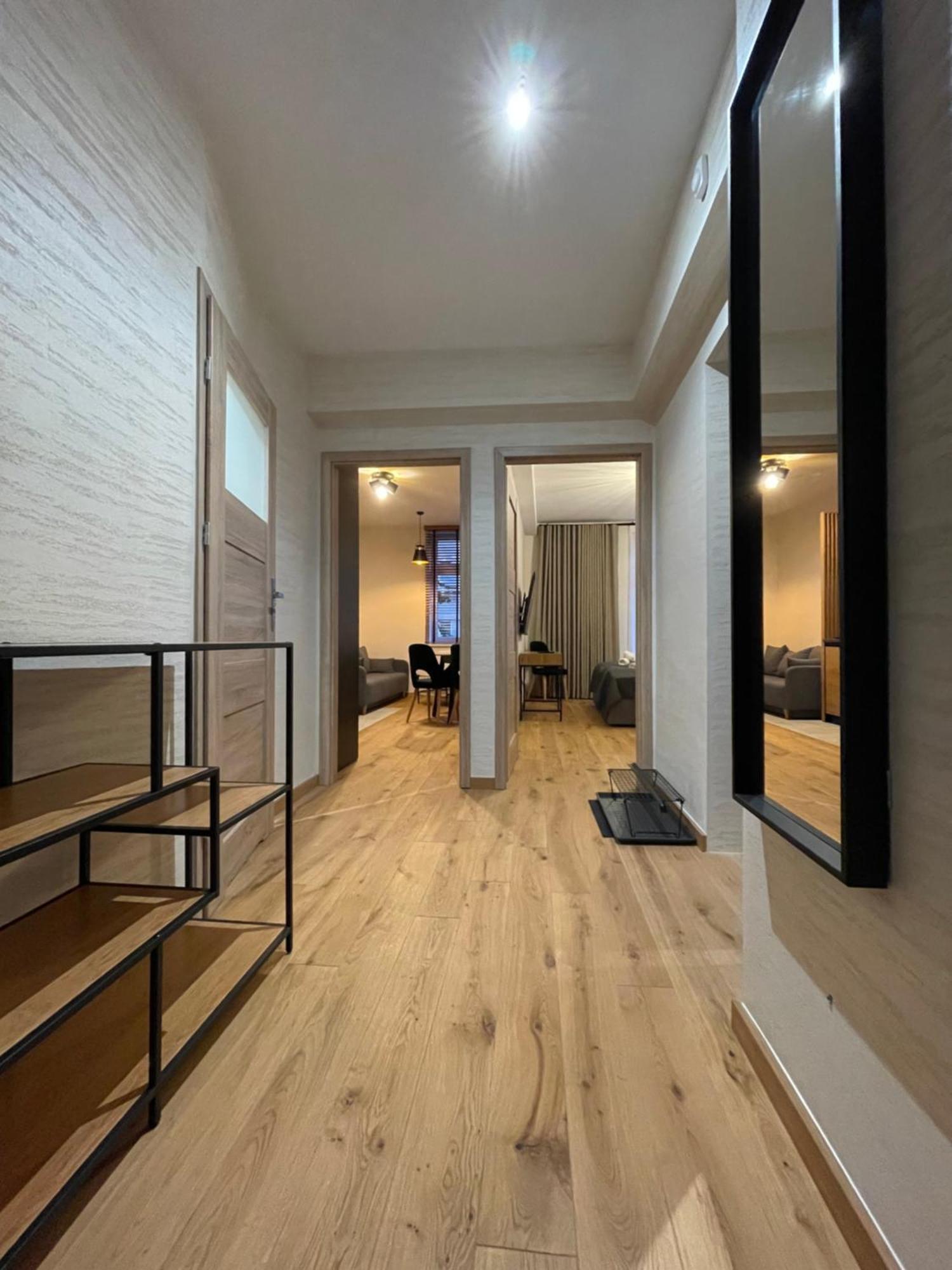 Revesen Premium Apartments Krakow Exterior photo